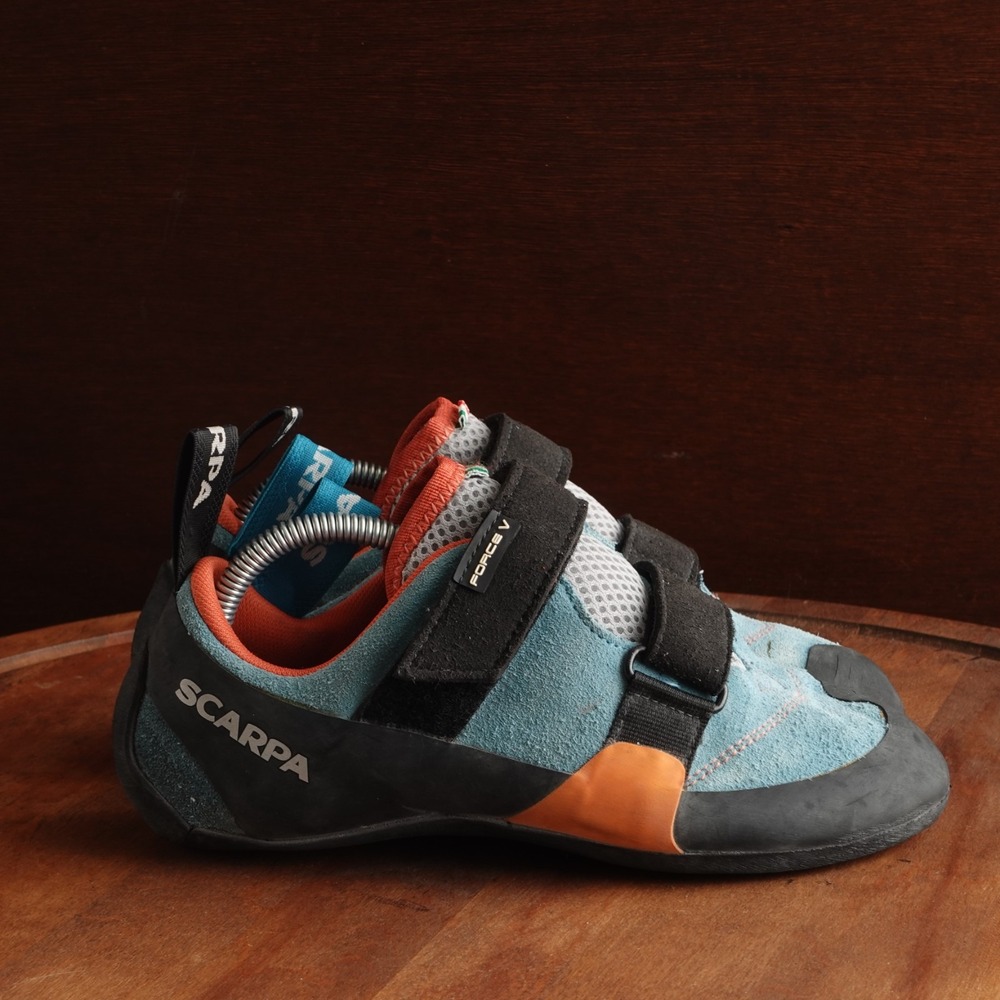 Scarpa Rock Climbing Shoes Womens SZ 7 Blue Force V Leather Bouldering Athletic